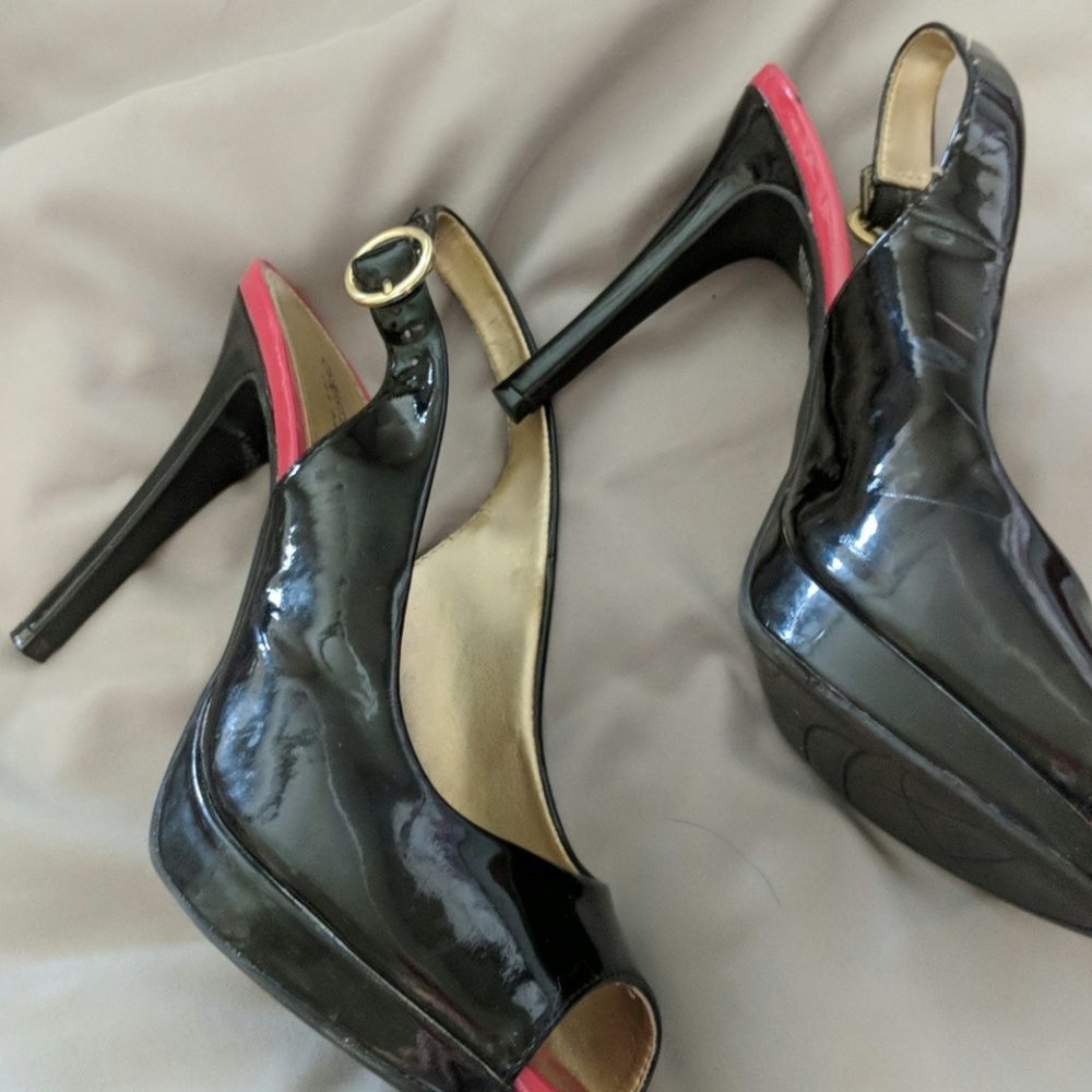 Prep toe heels - Picture 2 of 3
